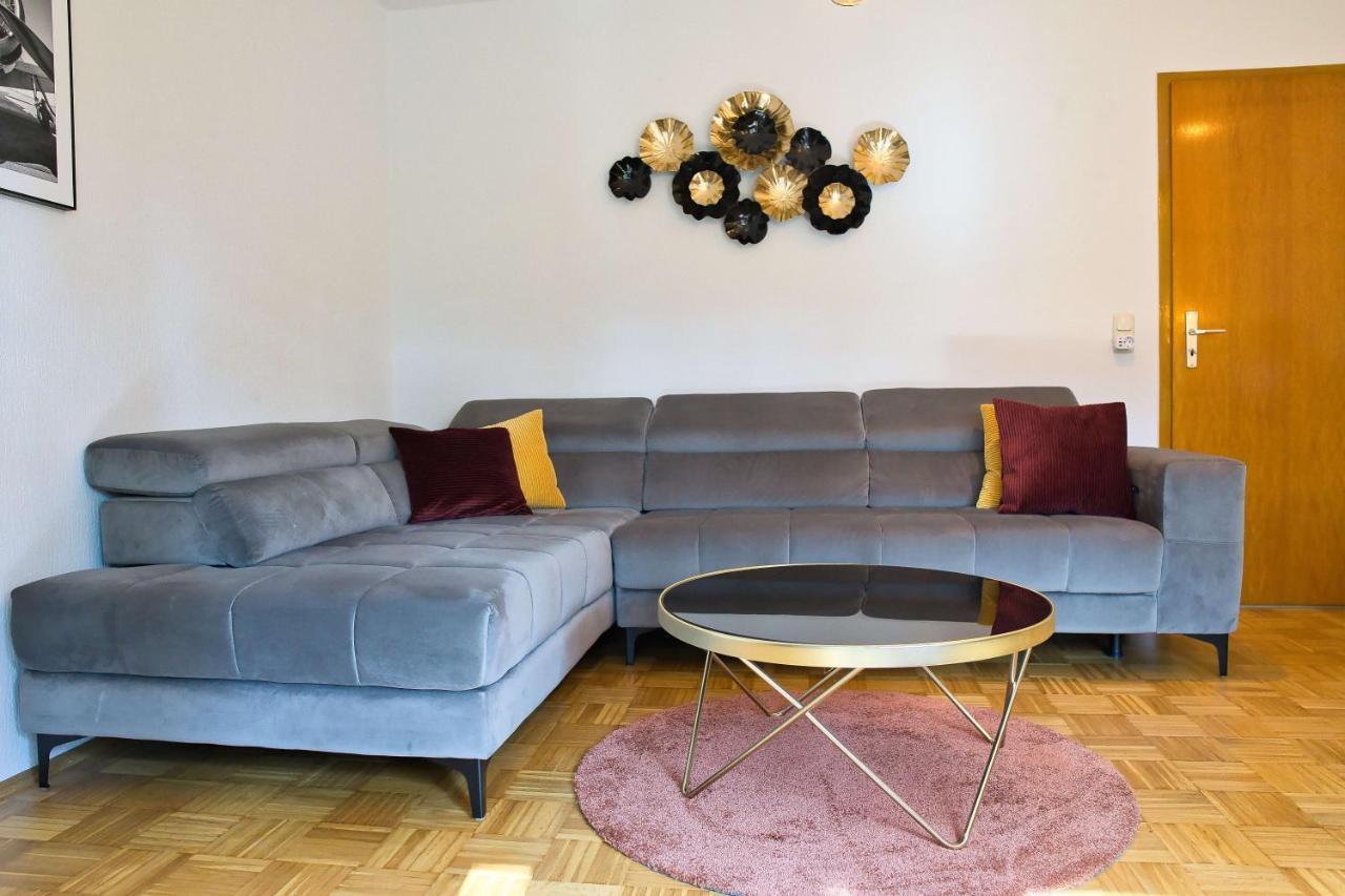 Apartment Stilvolle 2 Schlafzimmer Heidegarten, Osterheide, Zentrum